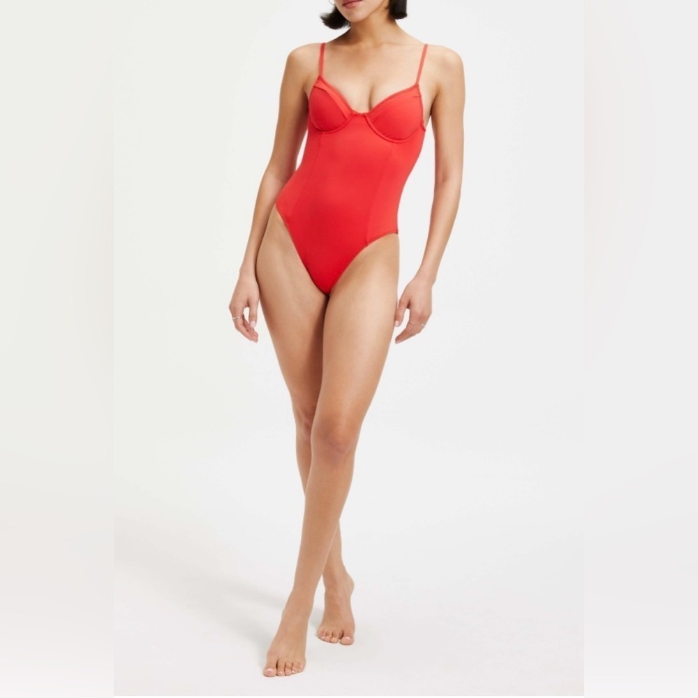 Good American Showoff Tank Bodysuit in Poppy Red